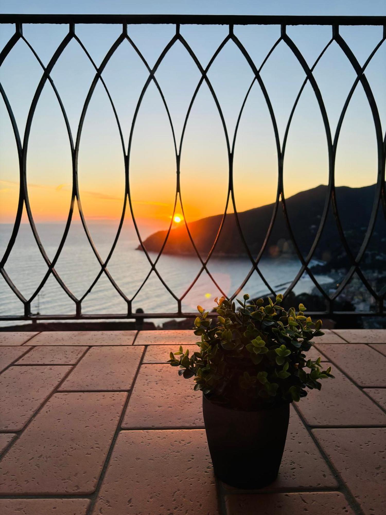 Appartamento Moneglia Rebecca Holidays Εξωτερικό φωτογραφία